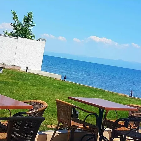 Kaju Beach Hotel